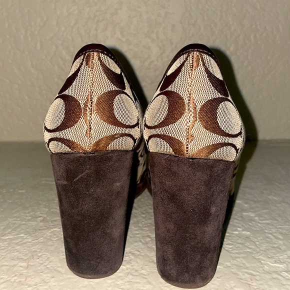 Coach Wedges - Picture 4 of 8